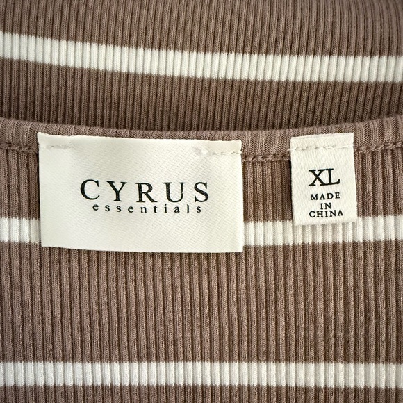 NWOT Cyrus Essentials ribbed square neck brown/white top, size XL - Picture 4 of 4